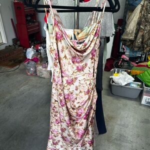 Floral Pink Dress with slit